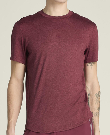 M EVERYDAY PERFORMANCE TEE CRANBERRY