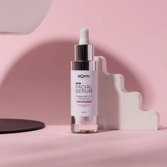 Rozświetlające serum do twarzy, 30 ml, DERMA+
