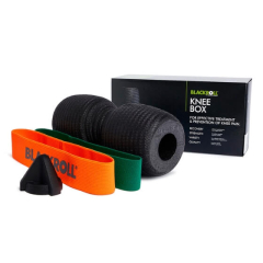 KNEE BOX komplekts ceļu sāpju profilaksei ar BLACKROLL rulli, triggeri un gumijām