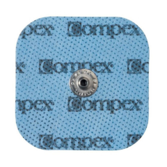 Compex Performance elektrodi (5x5 cm) tuvplāns uz balta fona, paredzēti TENS, NMES un FES elektrostimulācijas terapijai ar Easy Snap savienojumu.